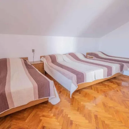 In 41876 Apartamento